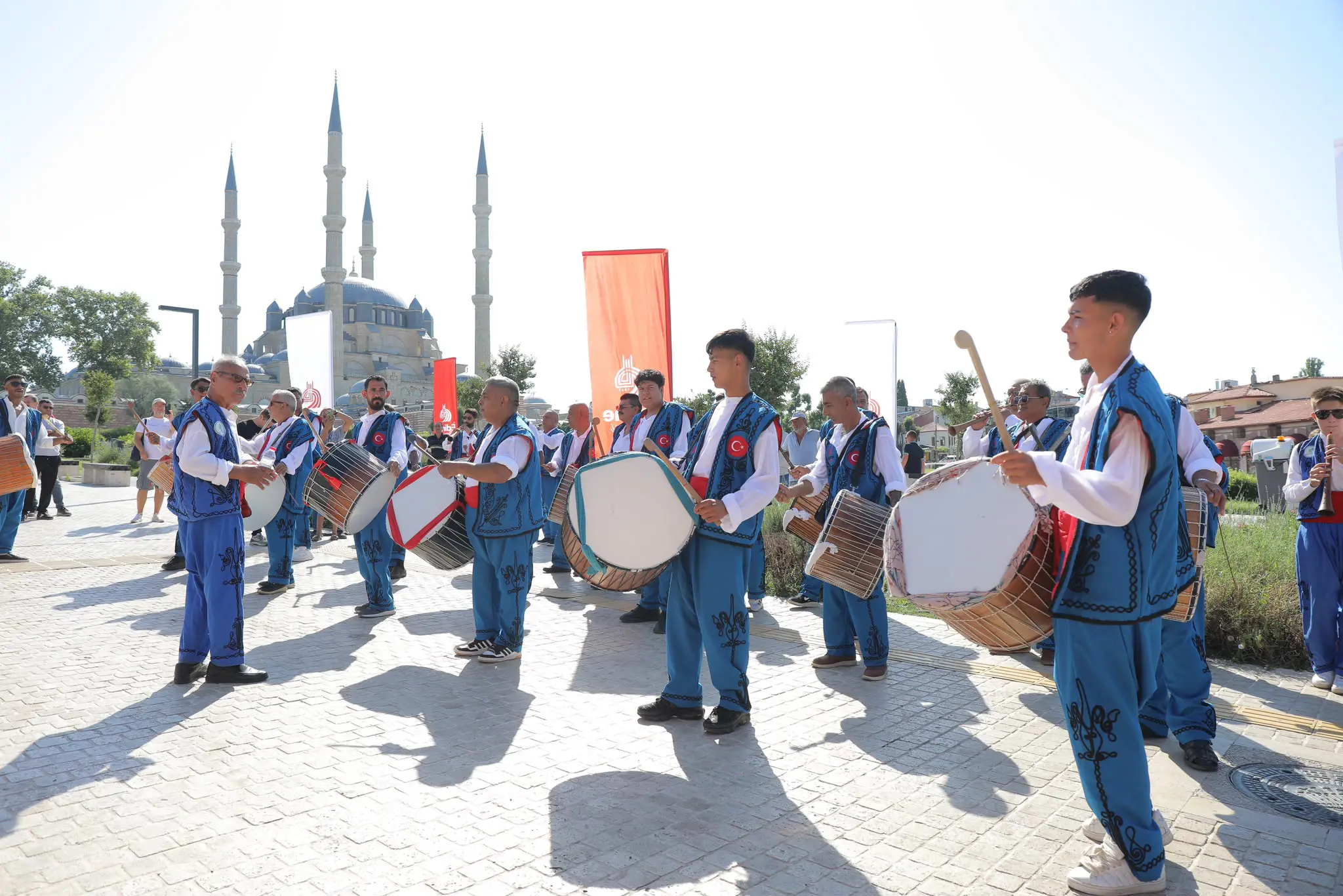 665. KIRKPINAR YAĞLI GÜREŞLERİ FESTİVALİ BAŞKAN KARŞILAMA TÖRENİYLE BAŞLADI galeri görseli